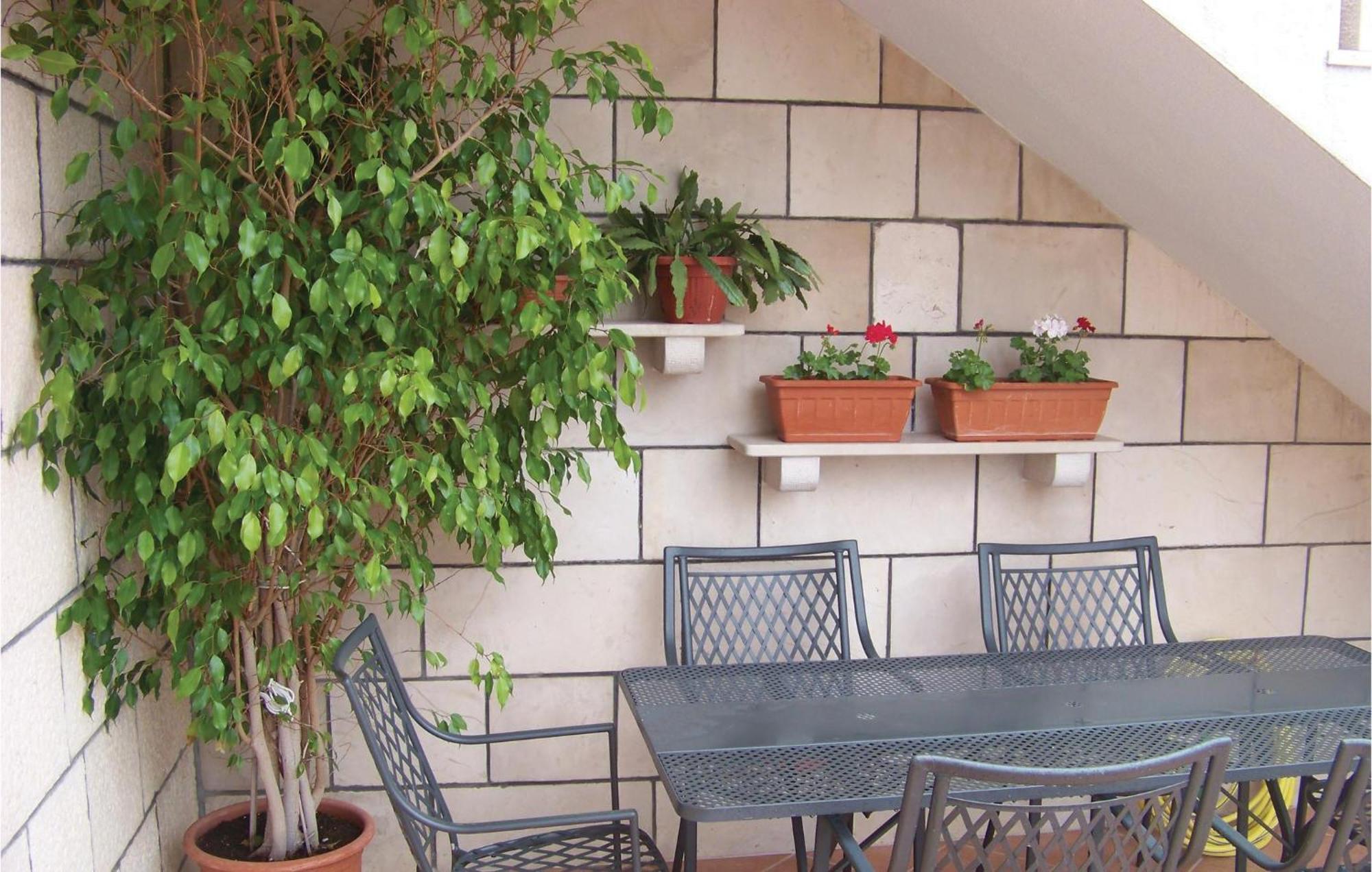 3 Bedroom Awesome Apartment In Pucisca Extérieur photo